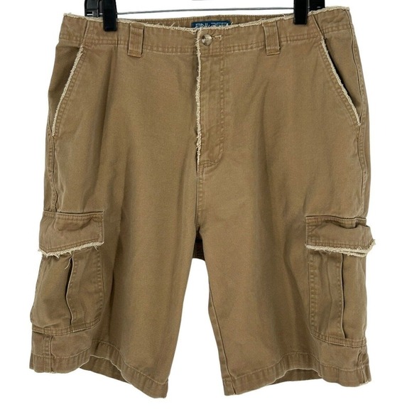 Mens FINISH LINE ATHLETICS 365 KHAKI SHORTS Cargo Frayed Detail Size 34 - Picture 1 of 16